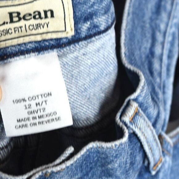 LL Bean Women's Curvy Classic Fit Light Wash Mom Jeans 90's Size 12 M/T - Picture 4 of 7